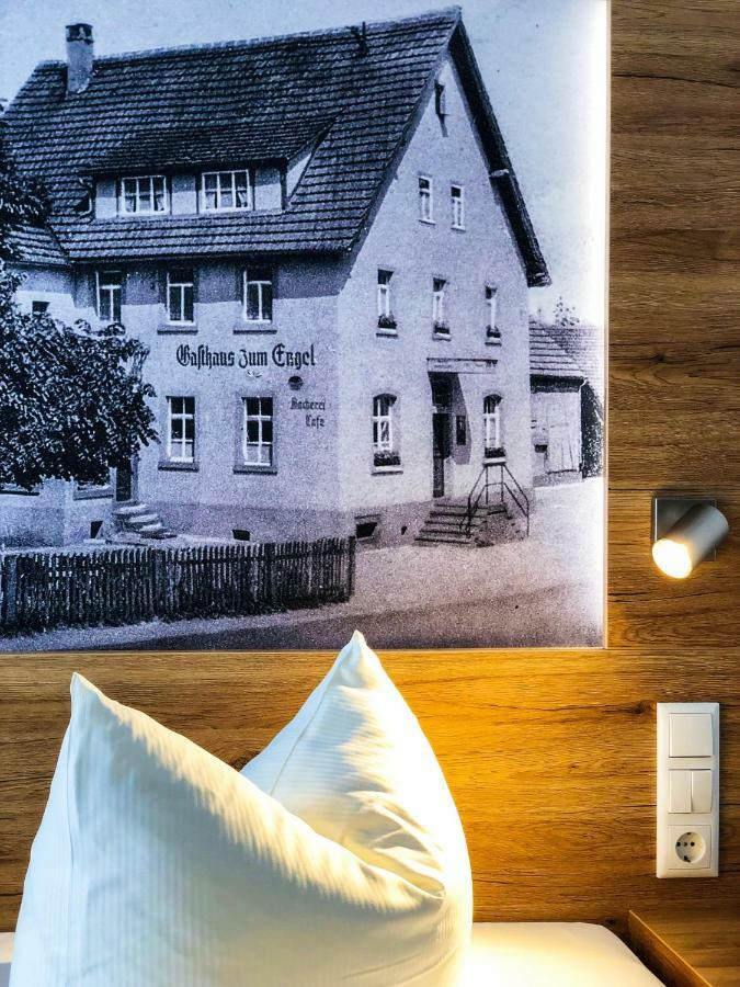 Hotel Zum Engel Меспелбрун Екстериор снимка